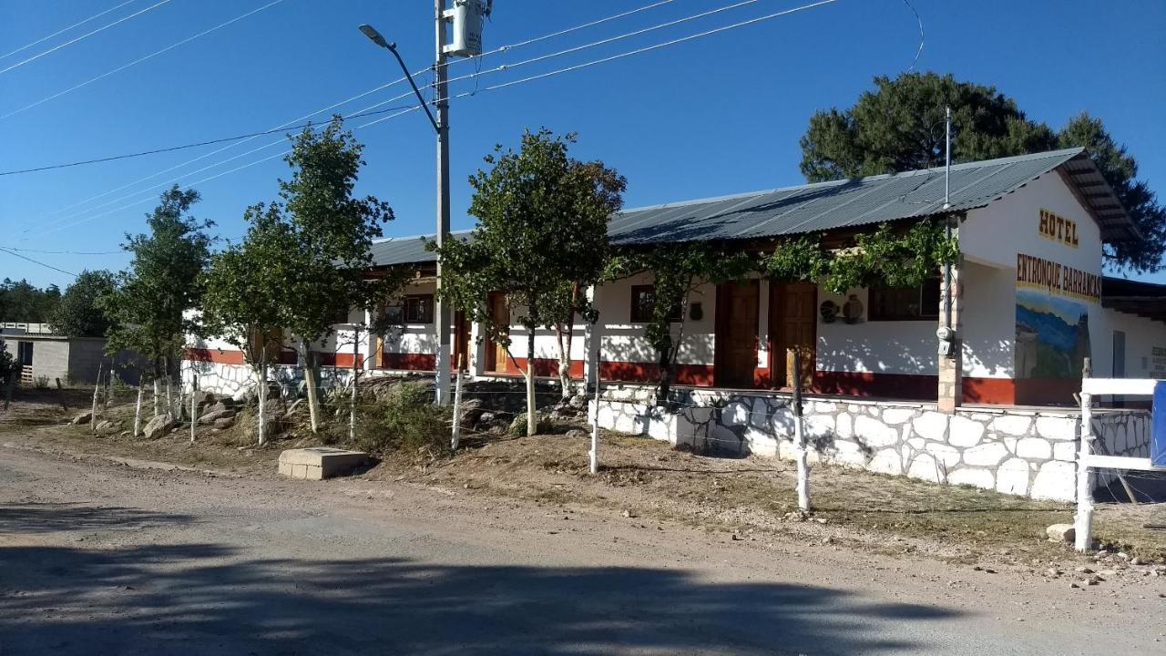 Hotel Entronque Barrancas San Alonso Exterior photo
